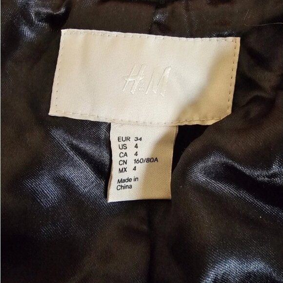 H&M Size 4 Camouflage Patchwork Faux Rabbit Zippered Bomber Jacket - Picture 6 of 7